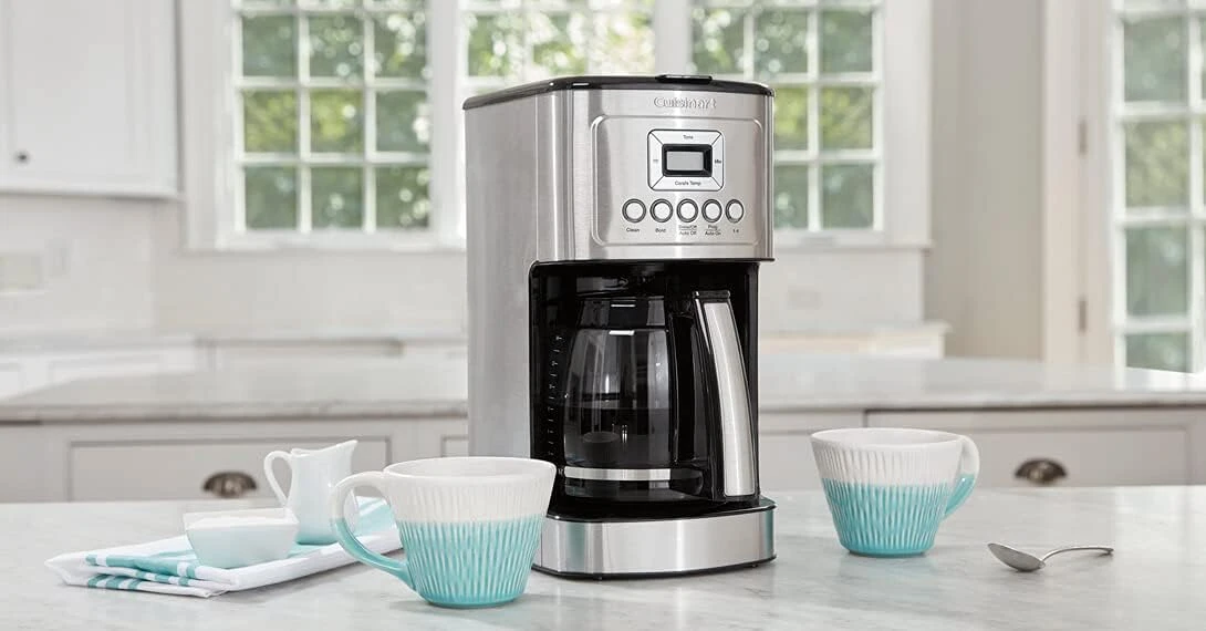 Cuisinart Coffee Maker, 14-Cup Glass Carafe, Fully Automatic For Brew Strength Control & 1-4 Cup Setting, Stainless Steel, DCC-3200P1 5 Cuisinart Coffee Maker, 14-Cup Glass Carafe, Fully Automatic For Brew Strength Control & 1-4 Cup Setting, Stainless Steel, DCC-3200P1 - Image 5