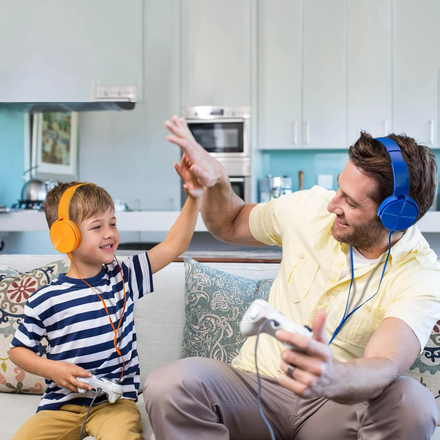 Wensdo 6 Pack Kids Headphones Bulk For School Classroom Students Wired Headsets, Durable Earphones For Children, Library Airplane Online Learning And Travel (6 Mixed Colors) 7 Wensdo 6 Pack Kids Headphones Bulk For School Classroom Students Wired Headsets, Durable Earphones For Children, Library Airplane Online Learning And Travel (6 Mixed Colors) - Image 7