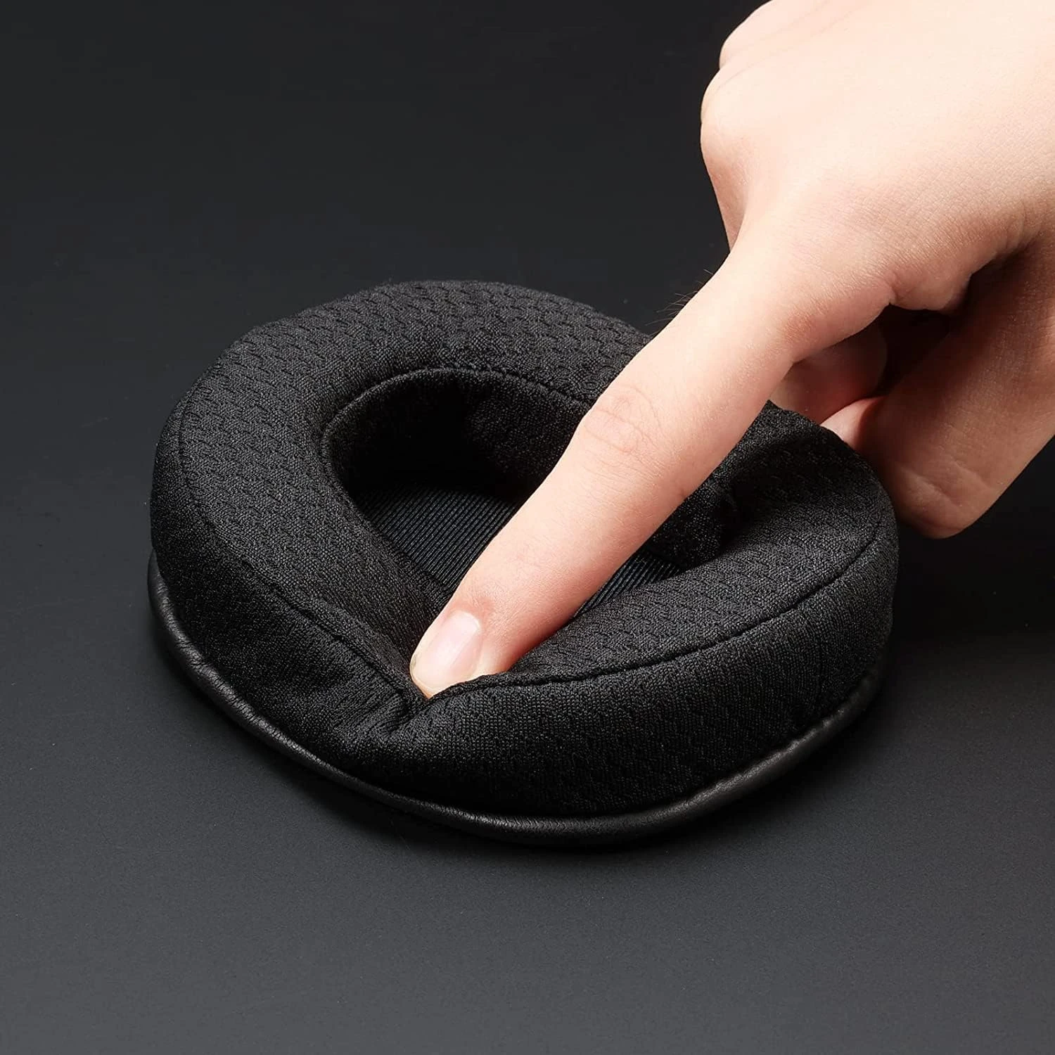 Redragon H510 Zeus-X RGB Wired Gaming Headset - 7.1 Surround Sound - 53MM Audio Drivers In Memory Foam Ear Pads W/Durable Fabric Cover- Multi Platforms Headphone - USB Powered For PC/PS4/NS 9 Redragon H510 Zeus-X RGB Wired Gaming Headset - 7.1 Surround Sound - 53MM Audio Drivers In Memory Foam Ear Pads W/Durable Fabric Cover- Multi Platforms Headphone - USB Powered For PC/PS4/NS - Image 9